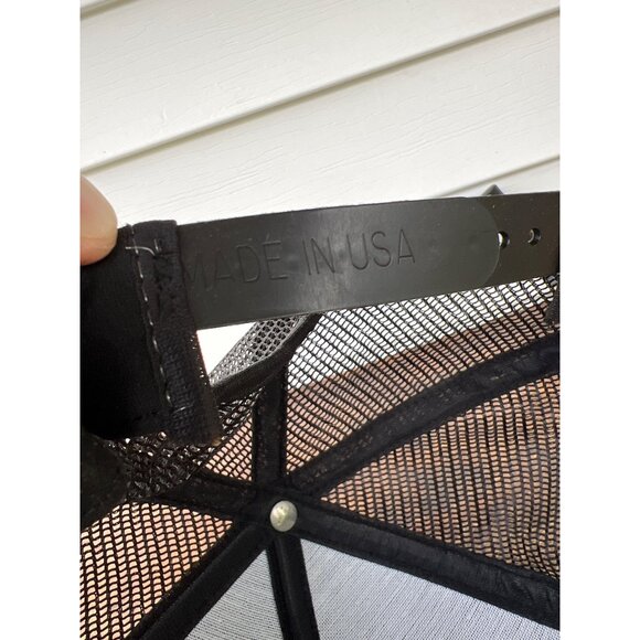 Vintage WP Black & Red Embroidered Trucker Snapback Hat H3 - Picture 4 of 4